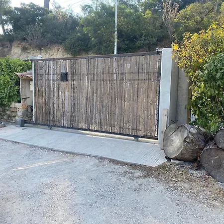 La Du Moulin * סן-סיר-סור-מר